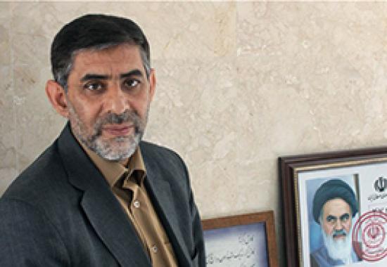 نویسنده و راوی کتاب «آب هرگز نمی‌میرد» تکریم می‌شوند